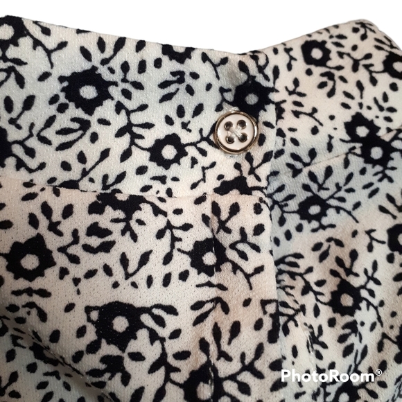 Adrianna Papell Blouse Size Small Floral - Picture 4 of 6